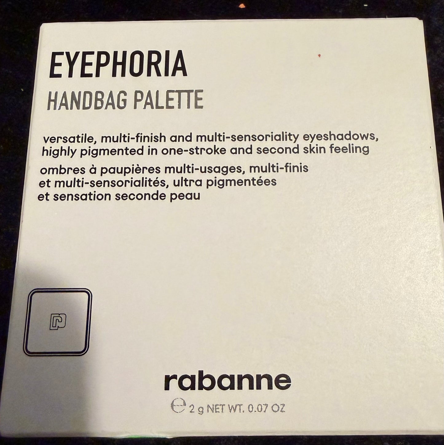 Eye shadow palette
