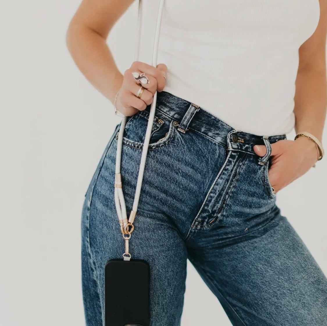 Phone lanyard